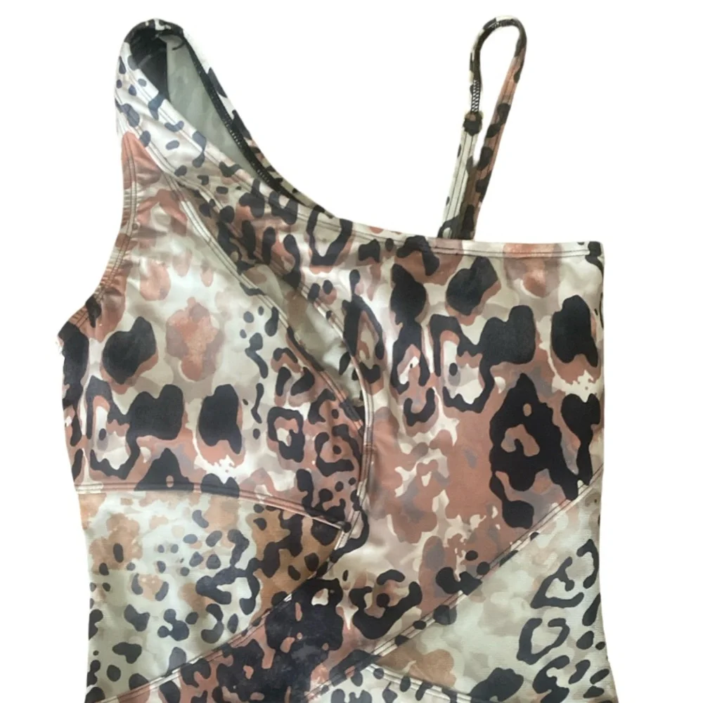 Beyond Control Leopard Print One-Shoulder Swimsuit-8 brown tan.  Poly spandex
